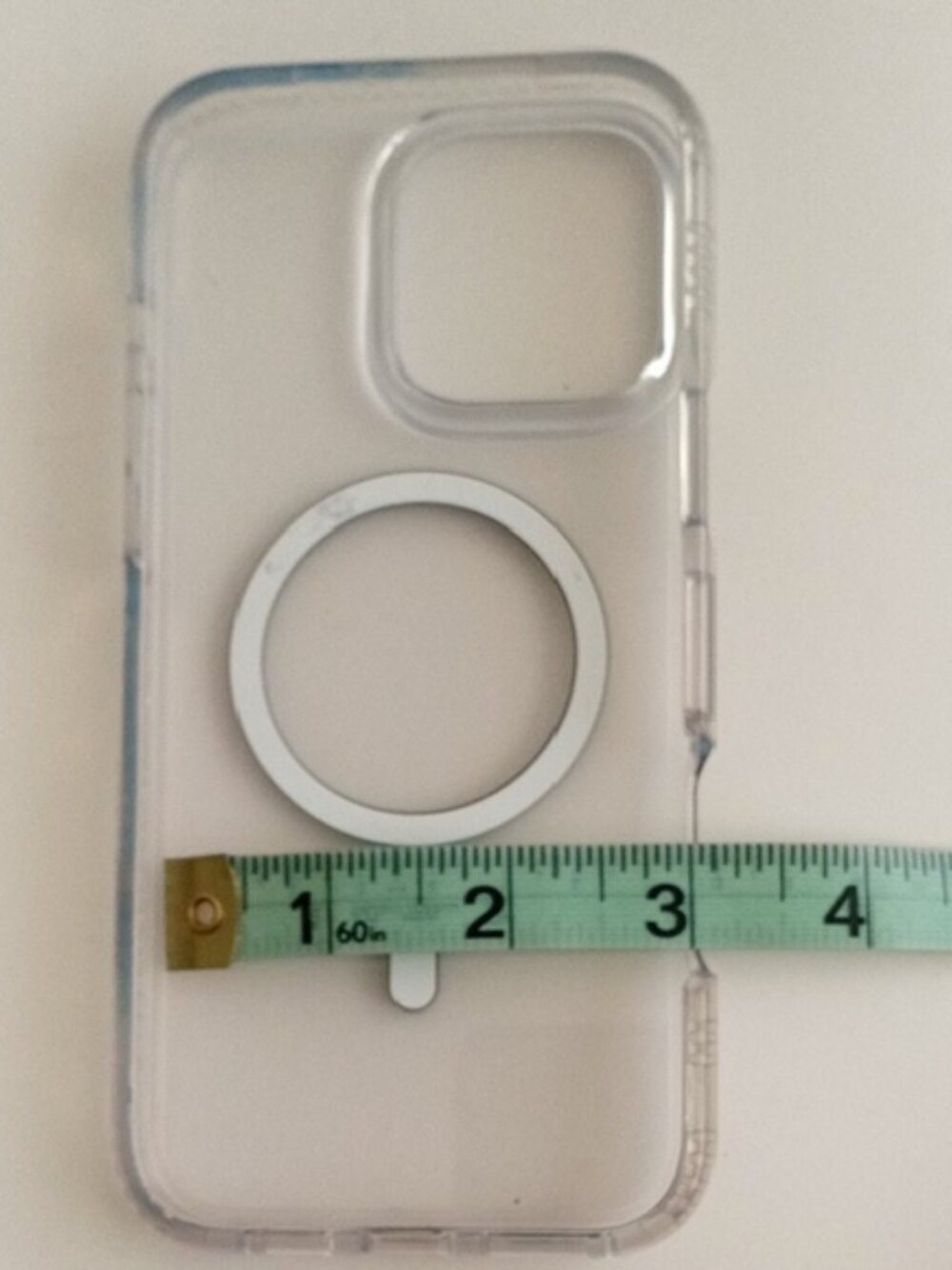 Transparent MagSafe-Compatible iPhone 16 Pro Max Case - Picture 5 of 6